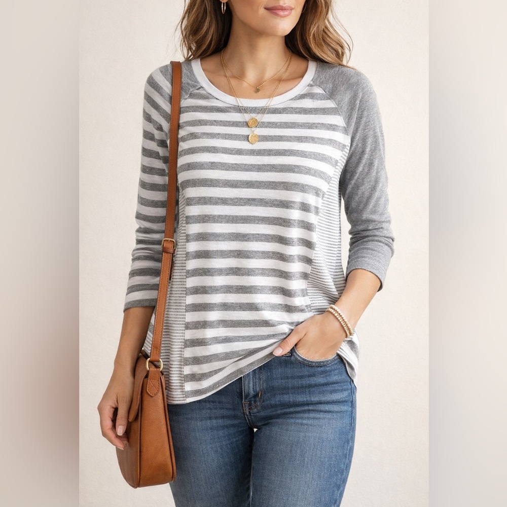 Alice Blue Striped Top | Contrast Side Panel 3/4 Sleeve Tee